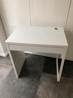 Ikea Micke bureau wit - heeft kabelgoot, Huis en Inrichting, Ophalen, Zo goed als nieuw