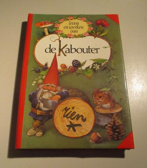 Boek - Leven en Werken van de Kabouter - Rien Poortvliet, Boeken, Sprookjes en Fabels, Zo goed als nieuw, Ophalen of Verzenden