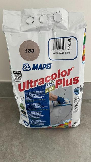 voegsel Mapei Ultracolor plus 133 (zandkleur) beschikbaar voor biedingen