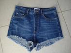 Zara jeansshort, dames/meisjes. mt 40, Kleding | Dames, Zara, Ophalen of Verzenden, Zo goed als nieuw, Blauw