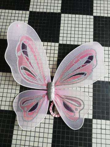 De belles ailes de papillon