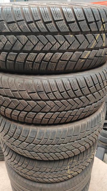 225/55r18 102v Vredestein 250€ met montage en balanceren  beschikbaar voor biedingen