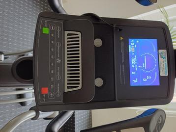 Crosstrainer professioneel  beschikbaar voor biedingen
