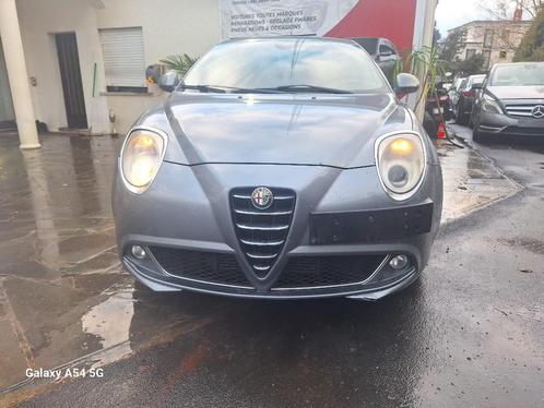 Alfa Romeo Mito, Auto's, Alfa Romeo, Bedrijf, MiTo, ABS, Adaptive Cruise Control, Airbags, Airconditioning, Alarm, Bluetooth, Boordcomputer