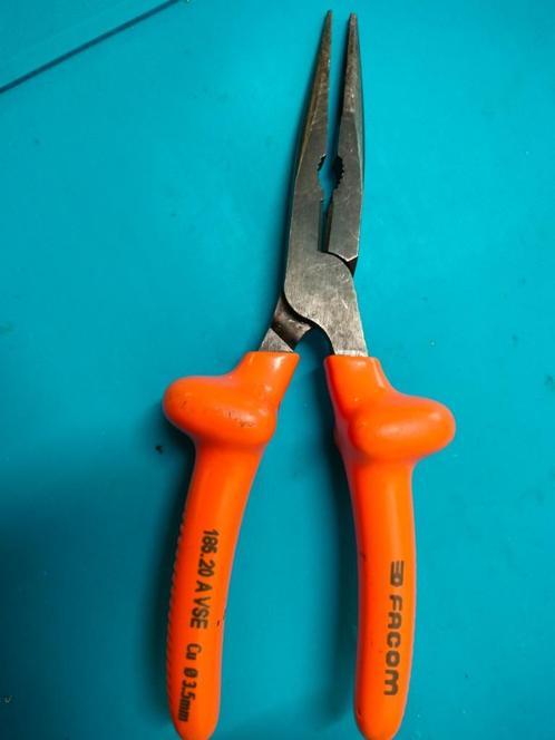 facom tang met geïsoleerde handvaten, Doe-het-zelf en Bouw, Gereedschap | Handgereedschap, Gebruikt, Ophalen