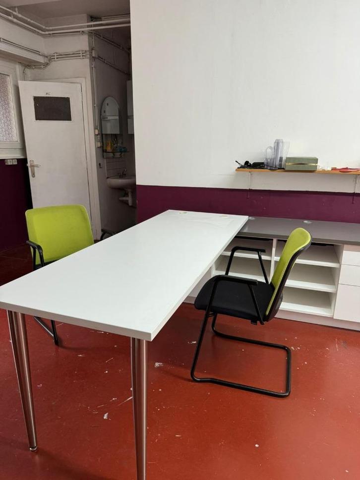 Grote witte Bureau, Huis en Inrichting, Tafels | Eettafels, Zo goed als nieuw, Rechthoekig, Ophalen