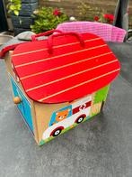Houten huisje ziekenhuis met toebehoor !, Kinderen en Baby's, Ophalen, Zo goed als nieuw