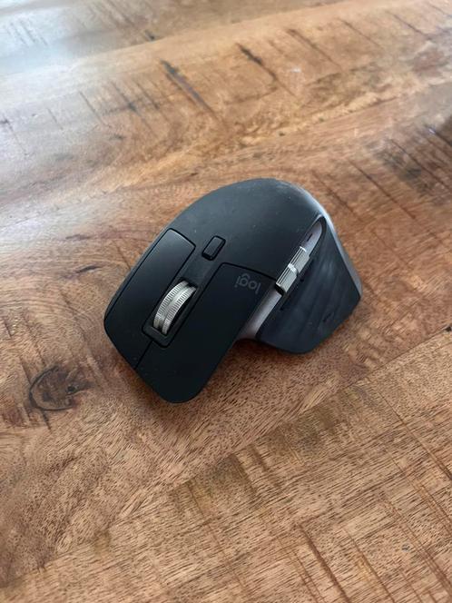 Logitech Master MX 3, Computers en Software, Muizen, Zo goed als nieuw, Muis, Rechtshandig, Draadloos, Ophalen