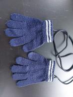 Handschoenen met een touwtje hema 104/110, Kinderen en Baby's, Kinderkleding | Mutsen, Sjaals en Handschoenen, Handschoenen, 104 of kleiner