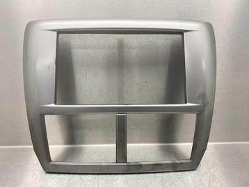 DIVERSEN Radio omlijsting Subaru Forester (SH) beschikbaar voor biedingen