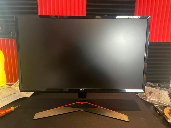 Ecran LG 24 pouces, 75Hz, Computers en Software, Monitoren, Zo goed als nieuw, DisplayPort, IPS, HD, Ophalen