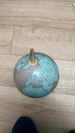 Een wereldbol geen lichten, Ophalen, Zo goed als nieuw