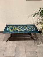 Belarti salonstafel, Enlèvement, Utilisé