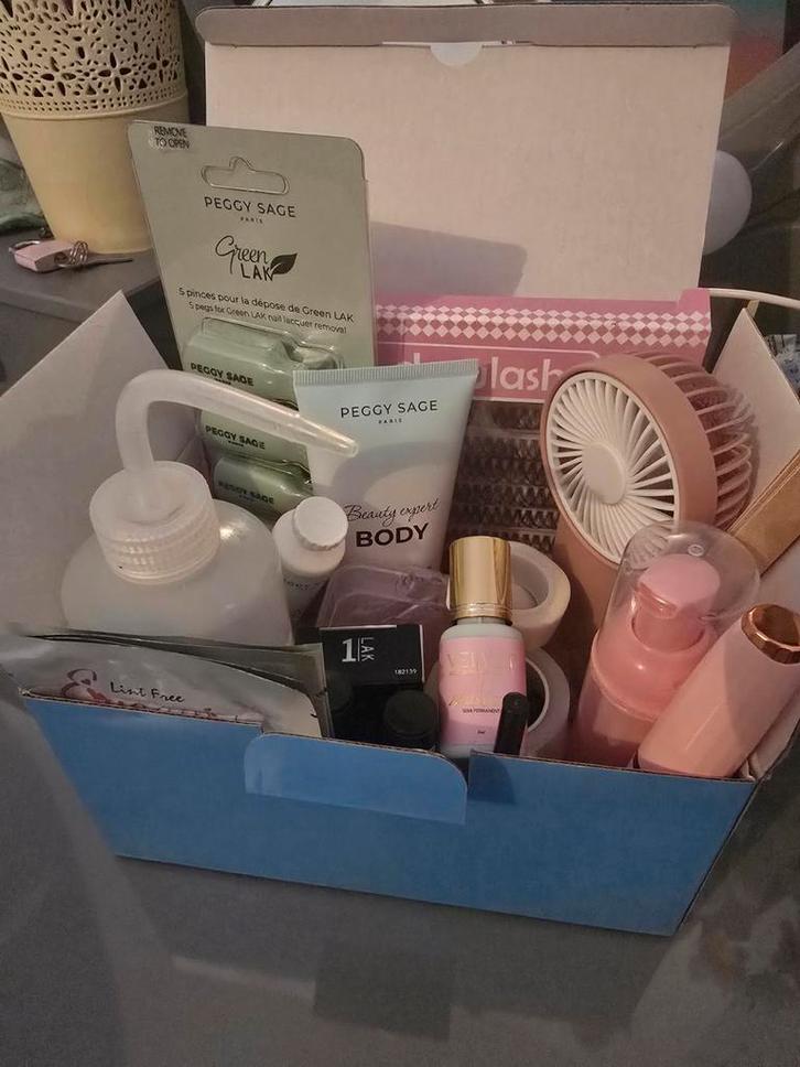 Gros Kit extension , rehaussement, Vernis semi permanent,..., Bijoux, Sacs & Beauté, Beauté | Cosmétiques & Maquillage, Yeux, Noir