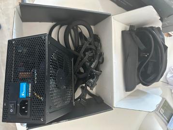 Pc voeding 550 watt beschikbaar voor biedingen