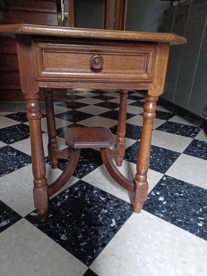 Haltafeltje, Huis en Inrichting, Tafels | Sidetables, Gebruikt, 25 tot 50 cm, Minder dan 50 cm, Vierkant, Overige materialen, Ophalen