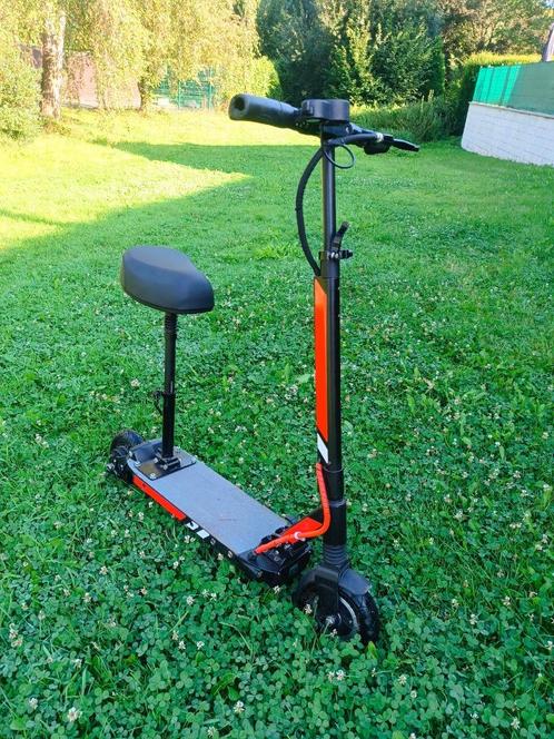 Trottinette Electrique Futecher Gun 48V 15.6 Ah 50 Km/h, Vélos & Vélomoteurs, Trottinettes, Utilisé, Step électrique (E-scooter)