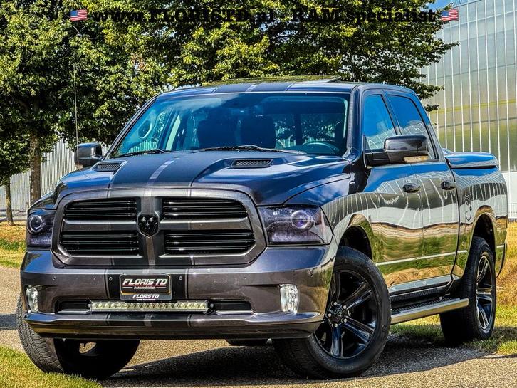DODGE RAM 1500 5.7 L V8 HEMI 4X4 LPG 401PK*LICHTE VRACHT*, Auto's, Dodge, Particulier, RAM 1500, 4x4, ABS, Achteruitrijcamera