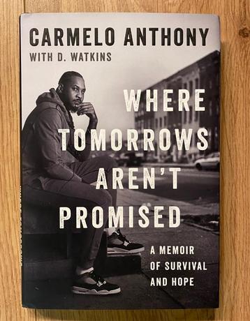 Carmelo Anthony gesigneerde boek
