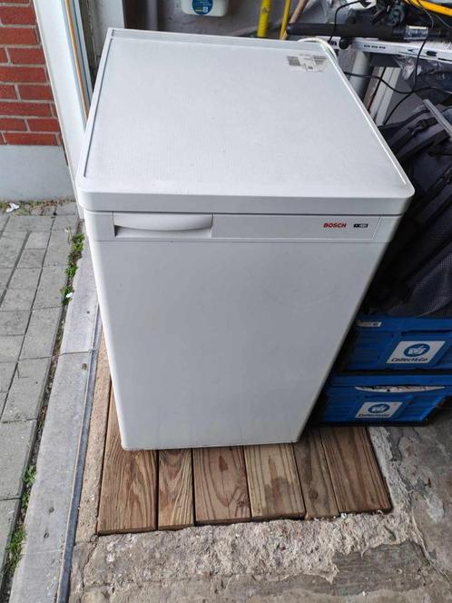 Diepvries Bosch tafelmodel, Elektronische apparatuur, Vriezers en Diepvrieskisten, Gebruikt, Vrijstaand, Vrieskast, 85 tot 120 cm