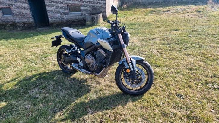 Honda CB650R 2021, Motoren, Motoren | Honda, Particulier, Naked bike, meer dan 35 kW, 4 cilinders, Motorrijbewijs A, ABS, LED Verlichting