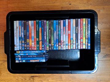 Lot van 44 Disney Dvd's beschikbaar voor biedingen