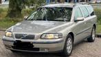 Volvo V70 Essence Automatique 2.4, Auto's, Volvo, Automaat, V70, Particulier, Te koop