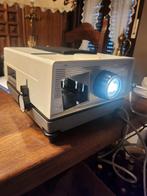 Diaprojector baximat super N24( Braun), Audio, Tv en Foto, Diaprojectoren, Ophalen, Gebruikt