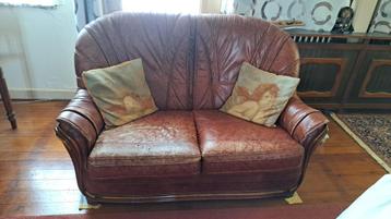 Paardebruine salonzetels. beschikbaar voor biedingen