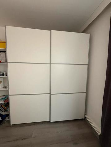 Kledingkast met schuifdeuren, Enlèvement, Comme neuf