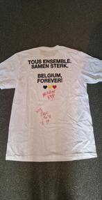Gesigneerde T-shirt van Avarage Rob, Ophalen