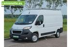 Peugeot Boxer 335 2.2 BlueHDi 140 L2H2 Asphalt (bj 2021), Auto's, Voorwielaandrijving, Gebruikt, Euro 6, 4 cilinders