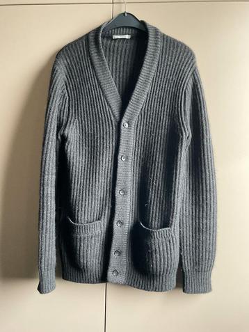 cardigan 7d, medium beschikbaar voor biedingen