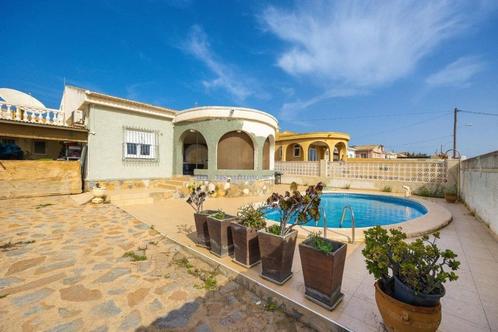 Charmante vrijstaande woning / zwembad en garage  Torrevieja, Immo, Buitenland, Spanje, Woonhuis, Overige