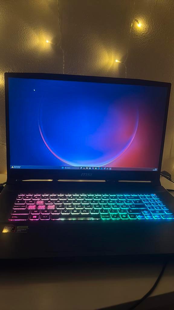 MSI Katana A17 AI B8VF-882BE - Gaming Laptop, Computers en Software, Windows Laptops, Nieuw, 17 inch of meer, SSD, 16 GB, Azerty