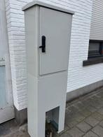 Straatkast met sokkel en slot, Ophalen, Nieuw
