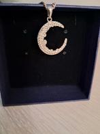 Merk Victoria: zilver kleurige hanger (zie foto's), Neuf, Enlèvement ou Envoi, Argent, Avec strass