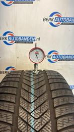 2x Pirelli Sottozero 3 (RFT) 255/40 R18 99V 255/40/18 255401, Auto-onderdelen, Banden en Velgen, 18 inch, Gebruikt, 255 mm, Band(en)