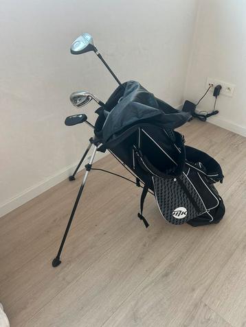 MKids junior golfset – tas + clubs – zo goed als nieuw beschikbaar voor biedingen