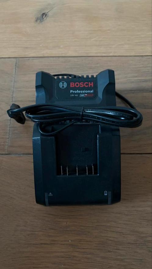 BOSCH PROFESSIONAL Acculader NIEUW, Doe-het-zelf en Bouw, Gereedschap | Machine-onderdelen en Toebehoren, Nieuw, Ophalen