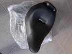 Nieuw origneel zadel Harley Davidson Breakout, Motoren, Ophalen, Nieuw