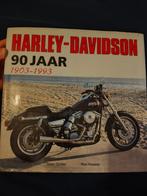livre Harley-Davidson 90 Jaar 1903-1993 NL, Ophalen of Verzenden, Zo goed als nieuw, Overige merken