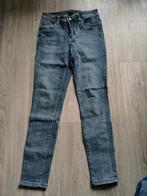 Blauwe skinny jeans Toxik3 mt 38, Kleding | Dames, Blauw, Toxik, Ophalen of Verzenden, W30 - W32 (confectie 38/40)