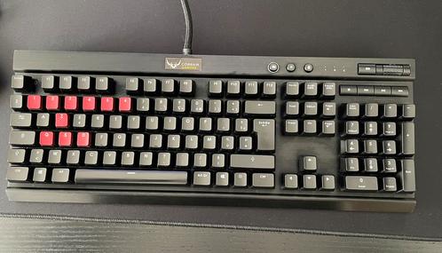 Clavier Gaming - Corsair K70 - AZERTY, Informatique & Logiciels, Claviers, Comme neuf, Azerty, Clavier gamer