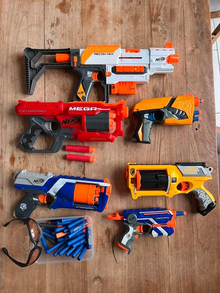 Lot de 6 pistolets Nerf, Enfants & Bébés, Jouets | Autre, Utilisé, Garçon ou Fille, Enlèvement