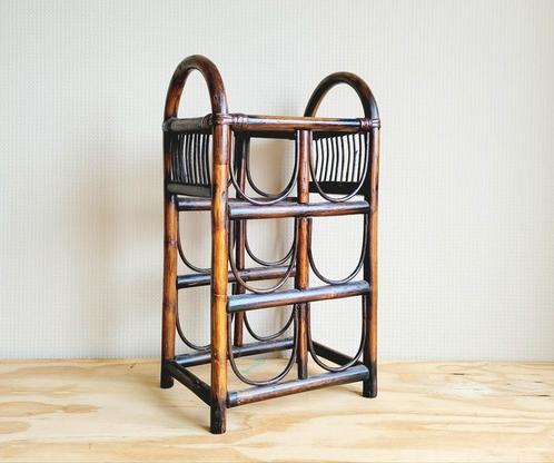 Vintage donker rotan wijnrekje voor 6 flessen!, Huis en Inrichting, Woonaccessoires | Wijnrekken, Zo goed als nieuw, Ophalen of Verzenden
