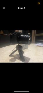 Vlogcamera Panasonic Lumix DC -g100 Met 45-15” mm lens, Enlèvement, Comme neuf