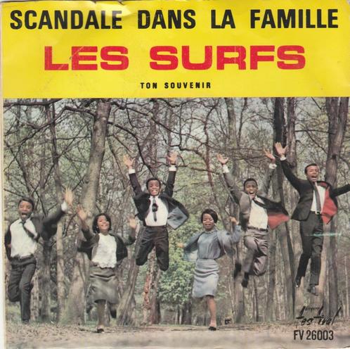 45T: Les Surfs: Scandale dans la famille    Funk, Cd's en Dvd's, Vinyl Singles, Gebruikt, Single, R&B en Soul, 7 inch, Ophalen of Verzenden