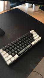 custom corsair k65 toetsenbord, Computers en Software, Toetsenborden, Ophalen, Zo goed als nieuw