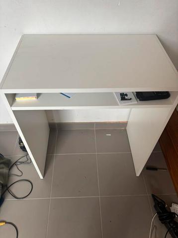 Bureau beschikbaar voor biedingen